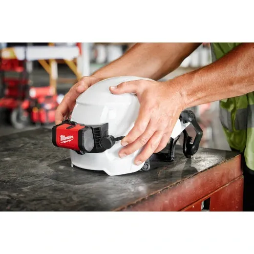 Milwaukee 2118-21 BOLT™ REDLITHIUM™ USB Headlamp