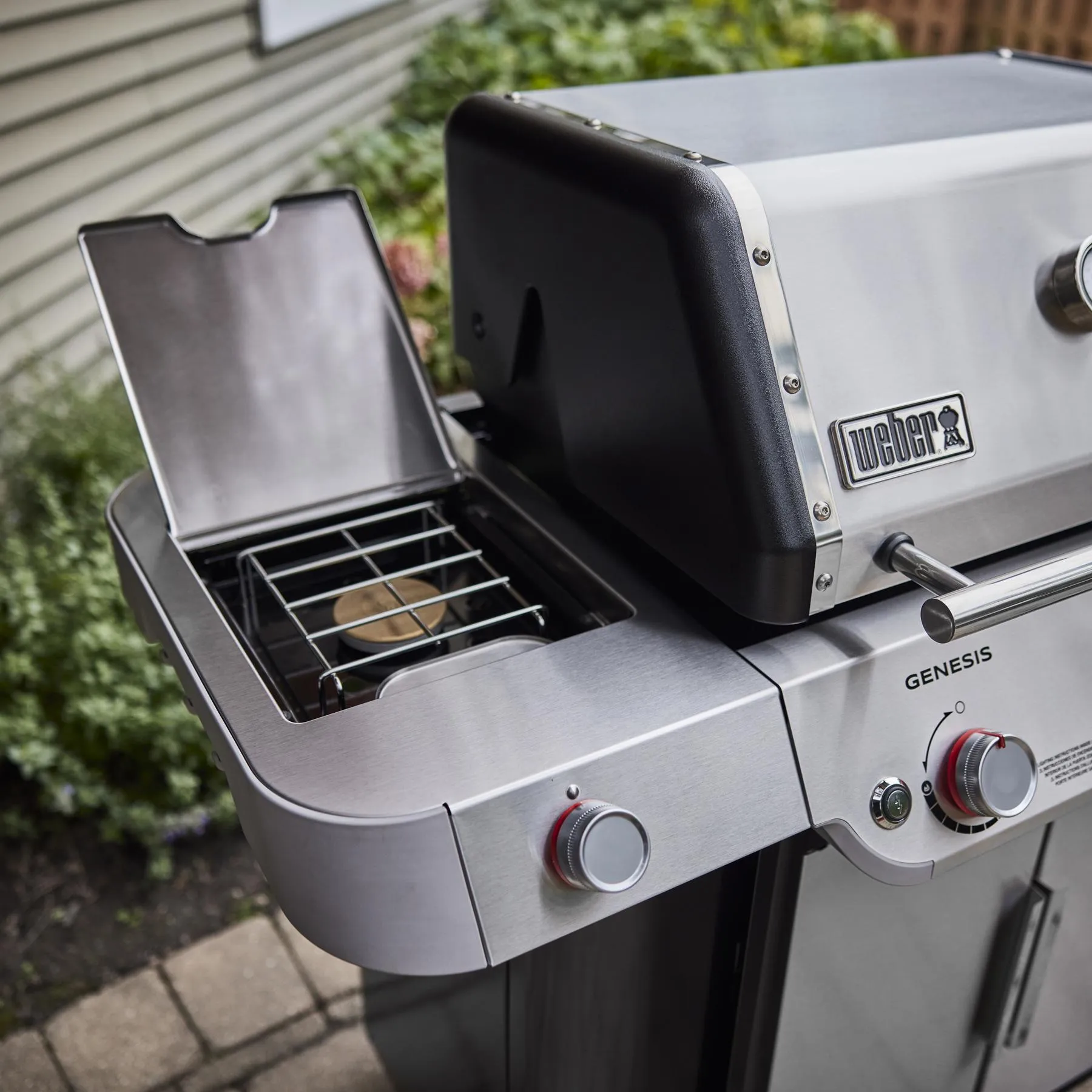 Weber 1500537 Genesis S-335 Gas Grill (Liquid Propane) - Stainless Steel