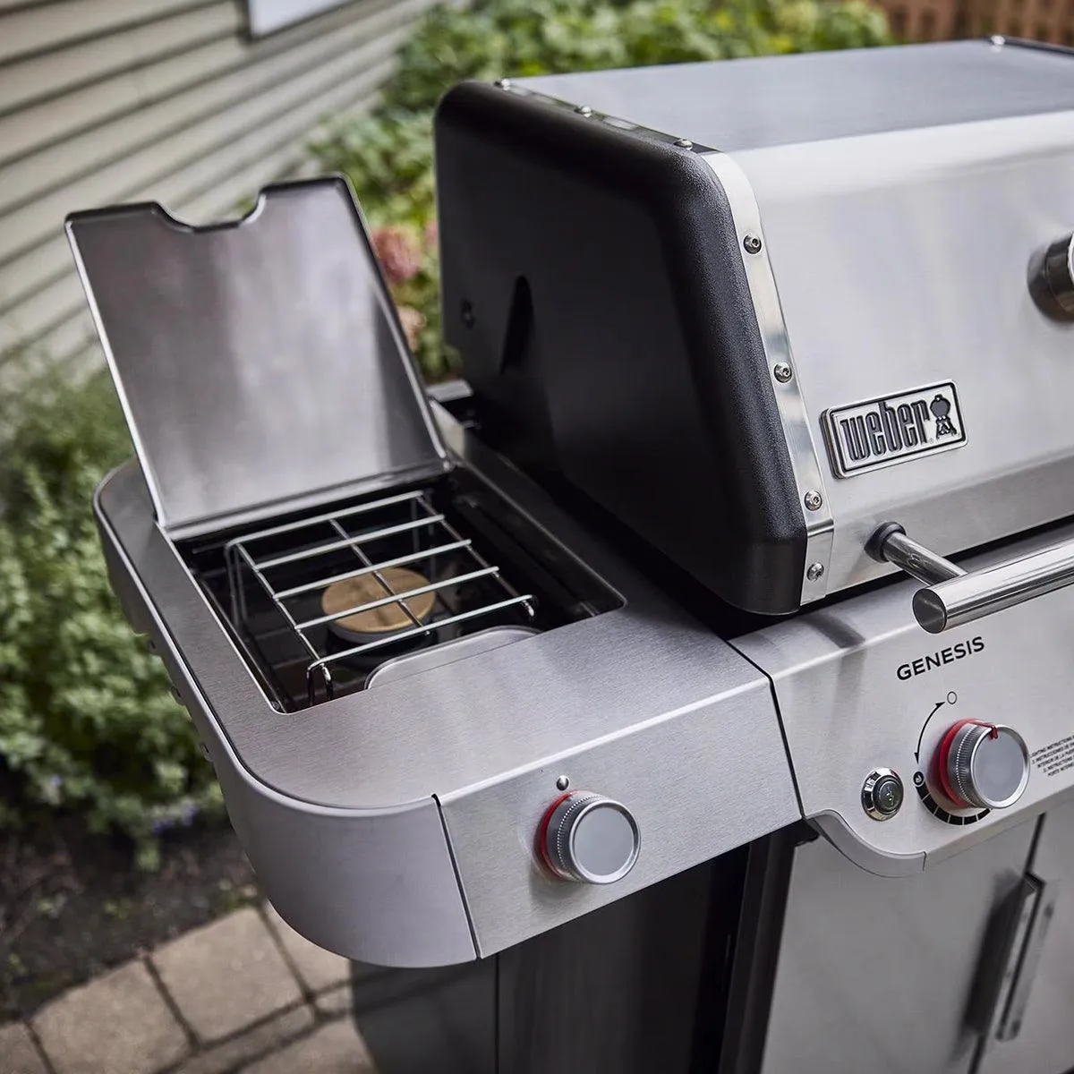 Weber Genesis S-335 Gas Grill